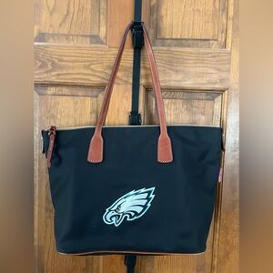 EAGELS Dooney & Bourke